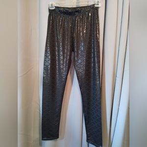 Black mermaid leggings
